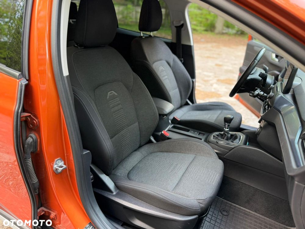 Ford Focus 1.0 EcoBoost Active - 29