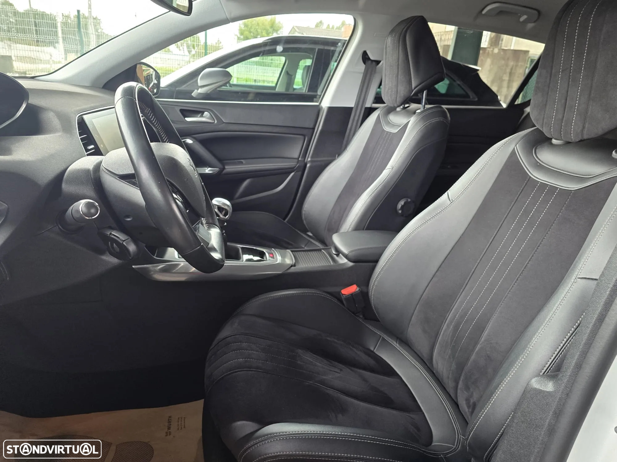 Peugeot 308 1.5 BlueHDi Allure Pack - 12