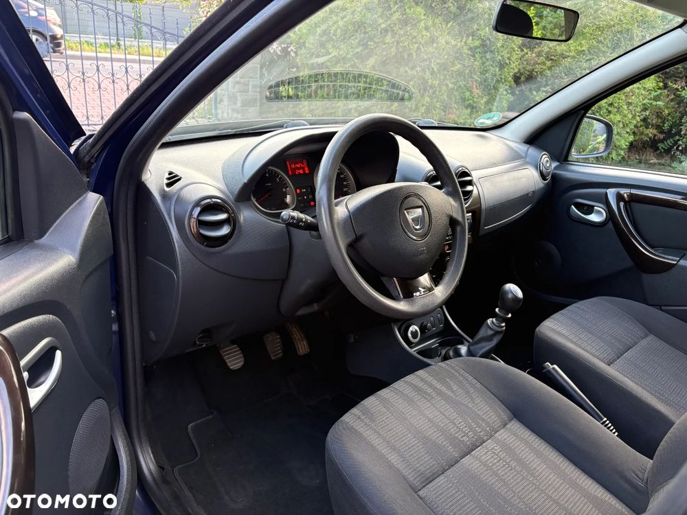 Dacia Duster 1.6 16V 4x4 - 7