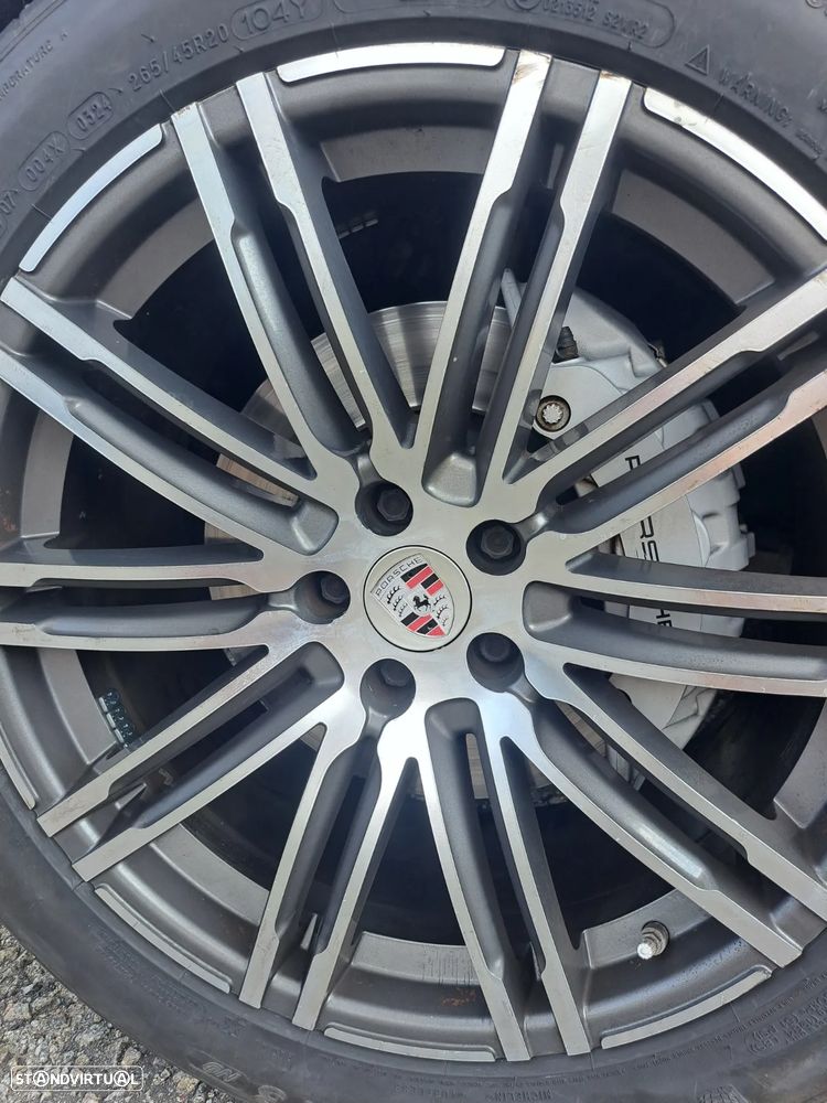 Porsche Macan S - 21