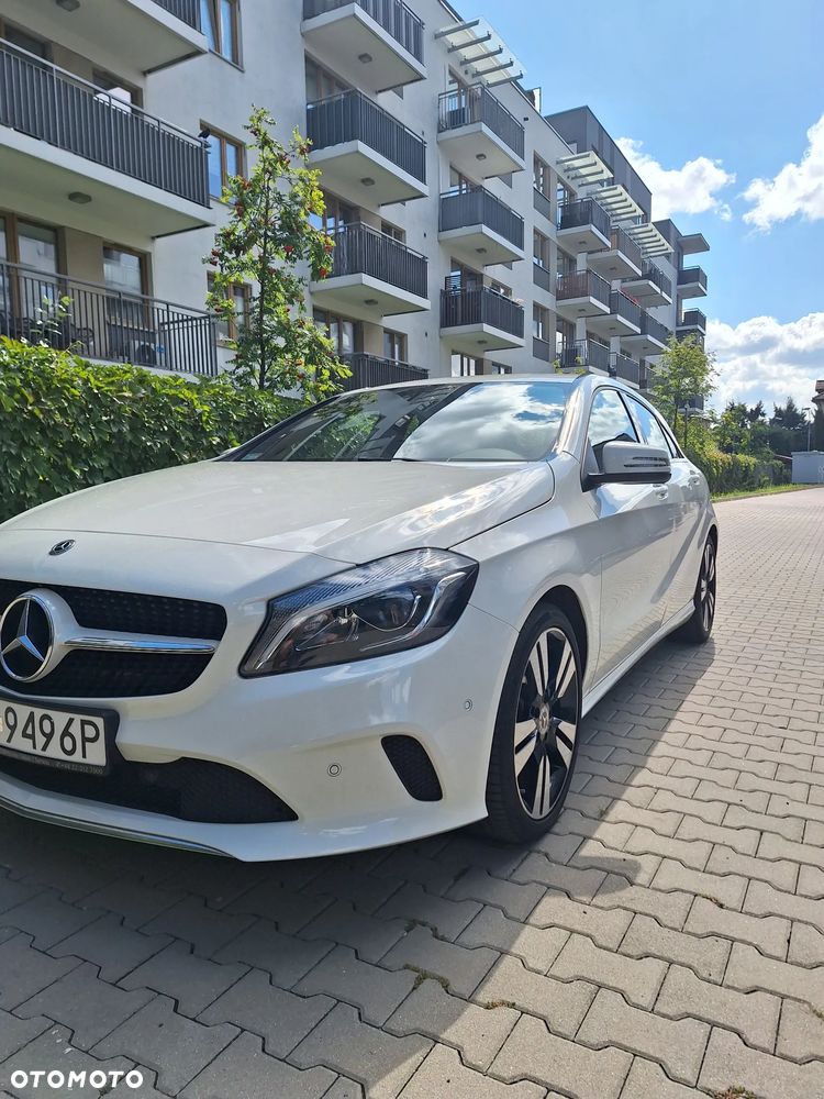 Mercedes-Benz Klasa A 180 7G-DCT - 8
