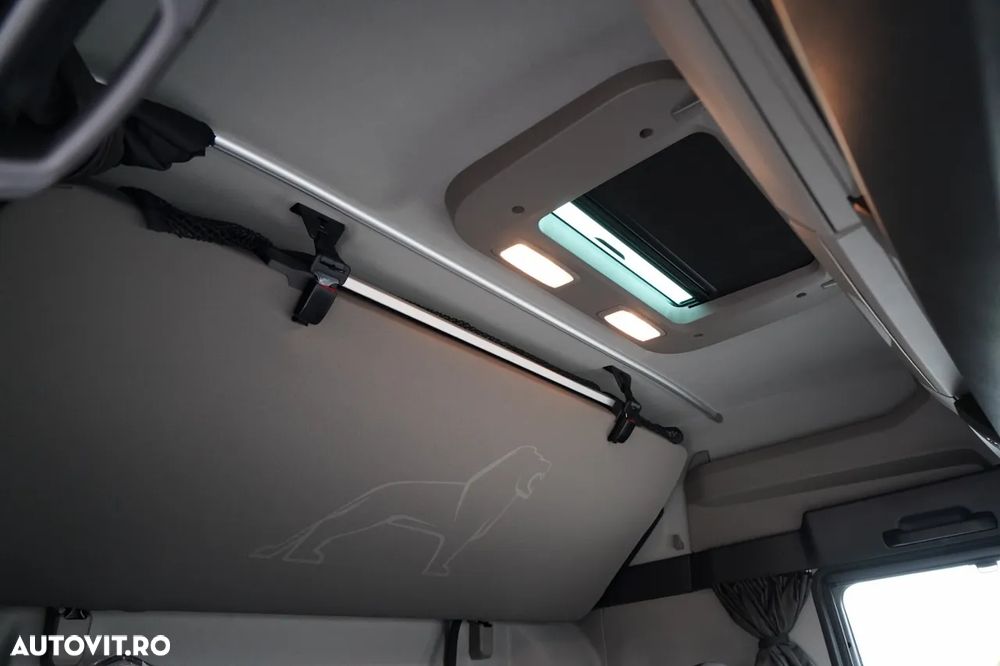 MAN TGX 26.520 / 6x2 / 9.3 M CORTINĂ / ACOPERIȘ RIDICABIL / AXĂ RIDICABILĂ / DIRECȚIE / NOU - 37