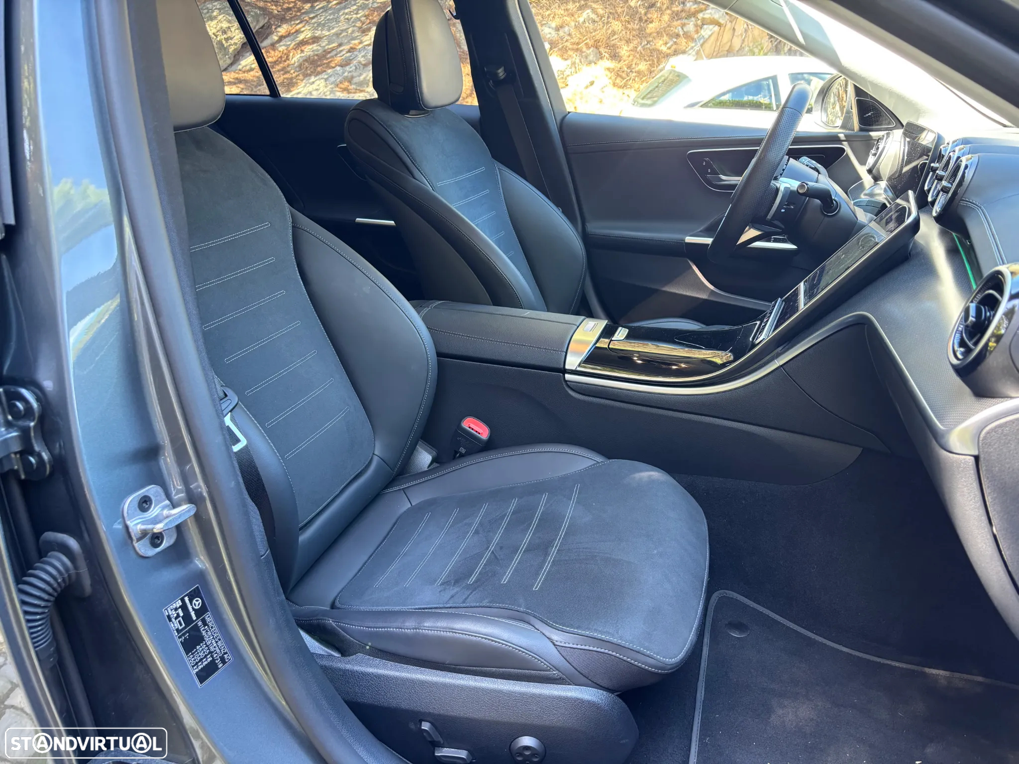 Mercedes-Benz C 300 e AMG Line - 11