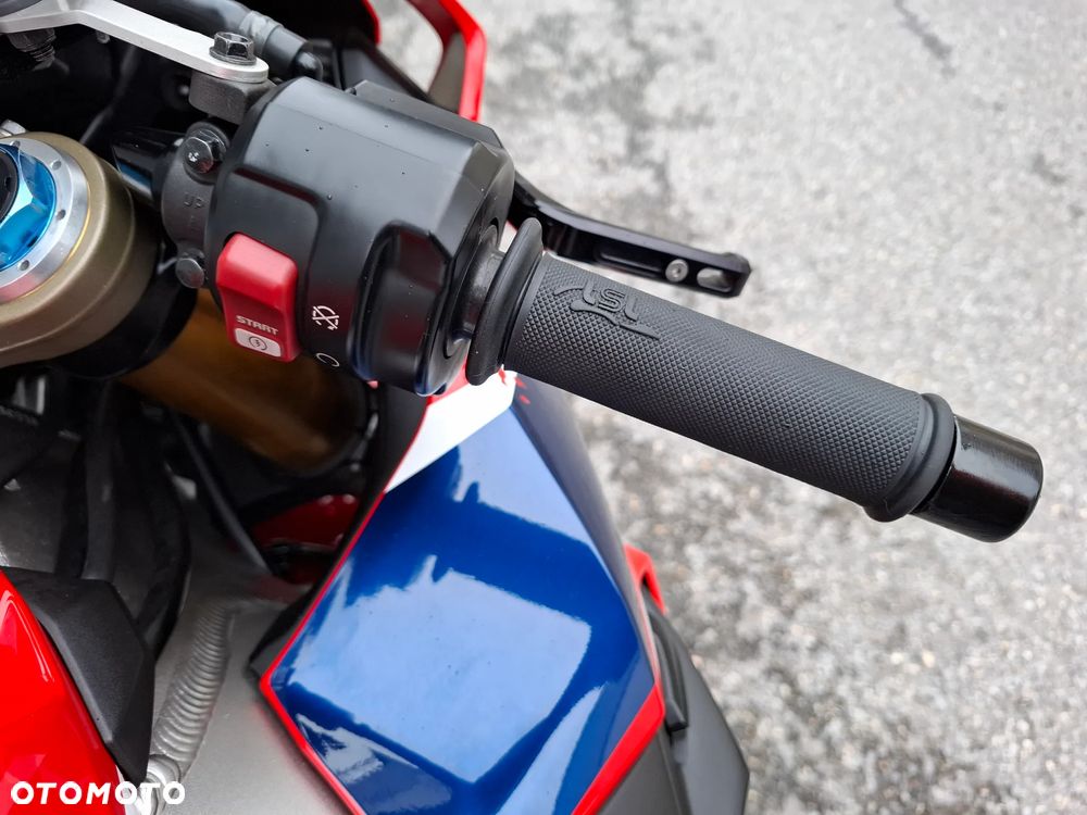 Honda CBR - 25