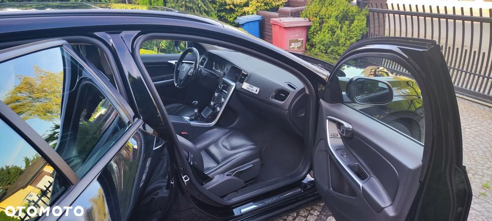 Volvo V60 D4 Kinetic - 10