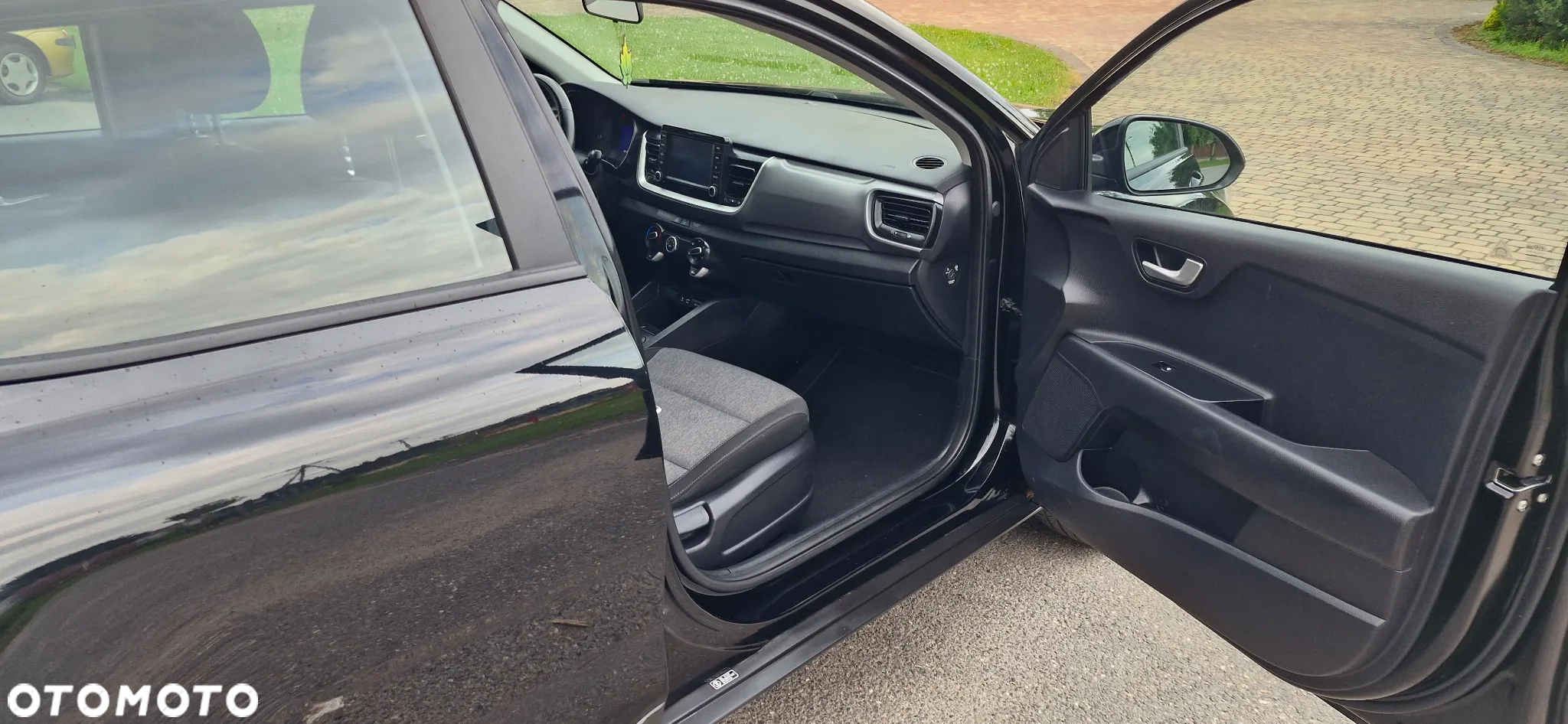 Kia Stonic 1.2 Dream-Team Edition - 26