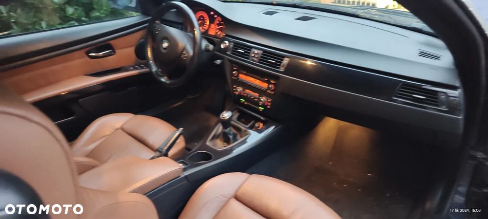 BMW Seria 3 325xi - 7