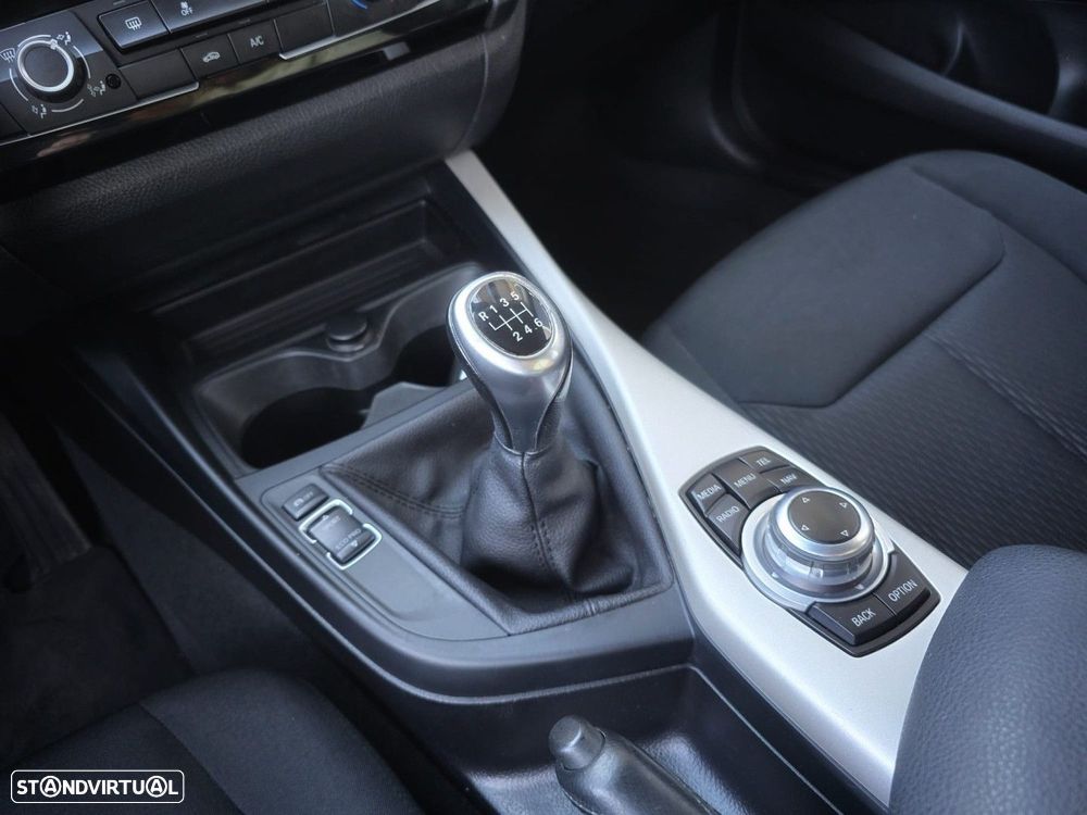 BMW 116 d EfficientDynamics Edition - 19