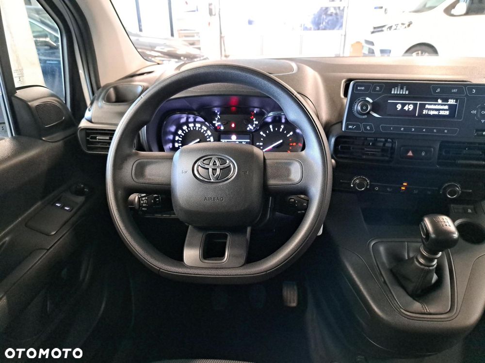 Toyota Proace City Verso 1.5 D-4D Combi - 12