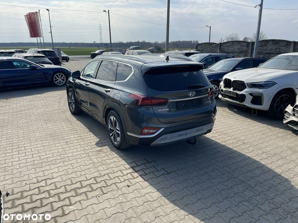 Hyundai Grand Santa Fe 2.2 CRDi Platinum 7os - 4