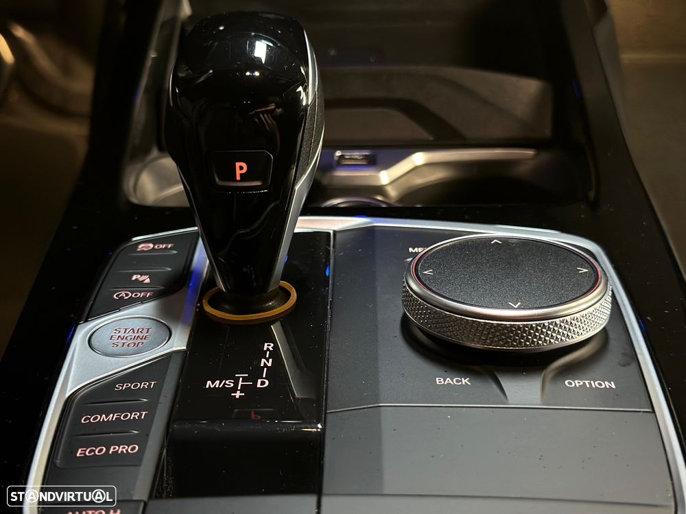 BMW 116 d Pack M Auto - 42