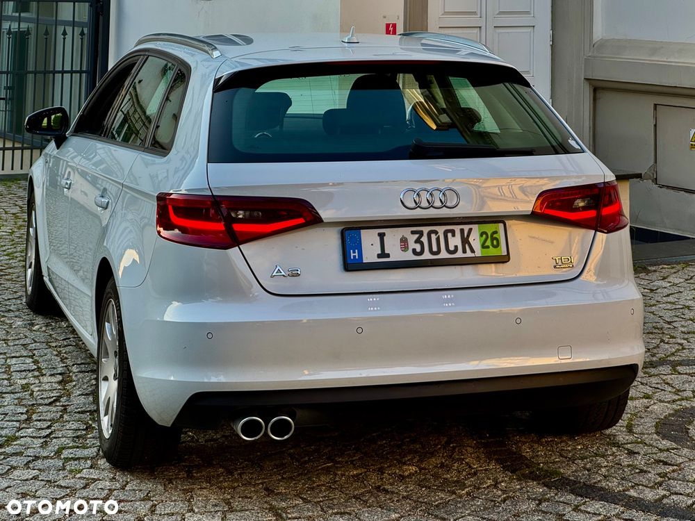 Audi A3 Limousine 2.0 TDI quattro Attraction - 3