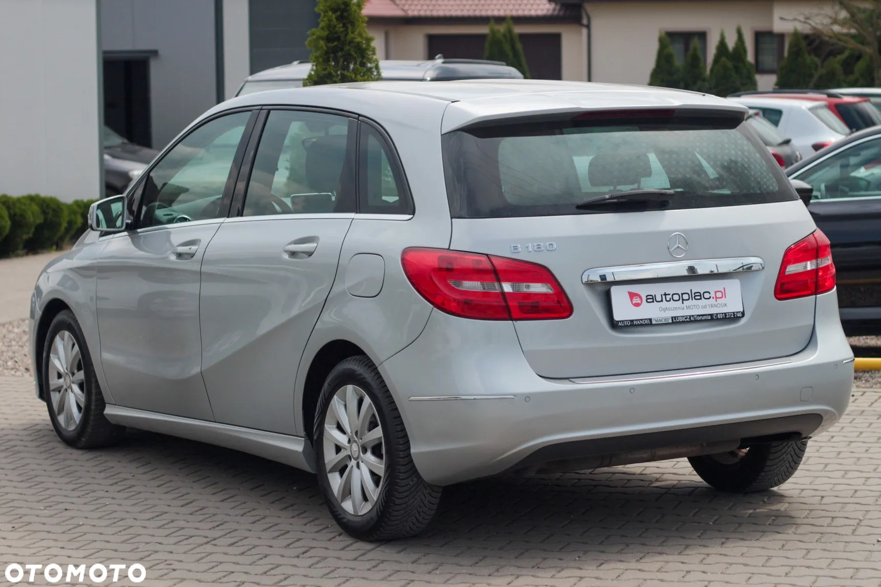 Mercedes-Benz Klasa B 180 (BlueEFFICIENCY) - 5