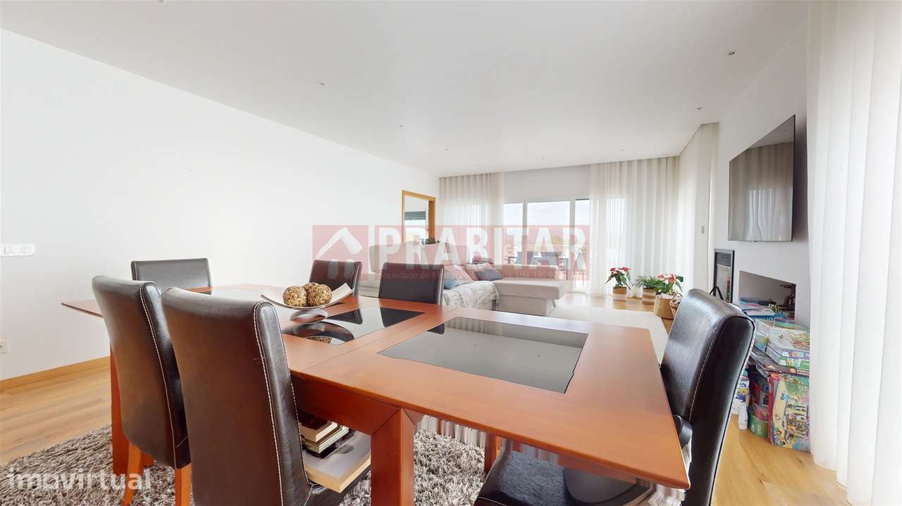 Moradia T4 Moderna com vista Cidade | 356m2 | Escritório 50 m2| Terren - Grande imagem: 4/60