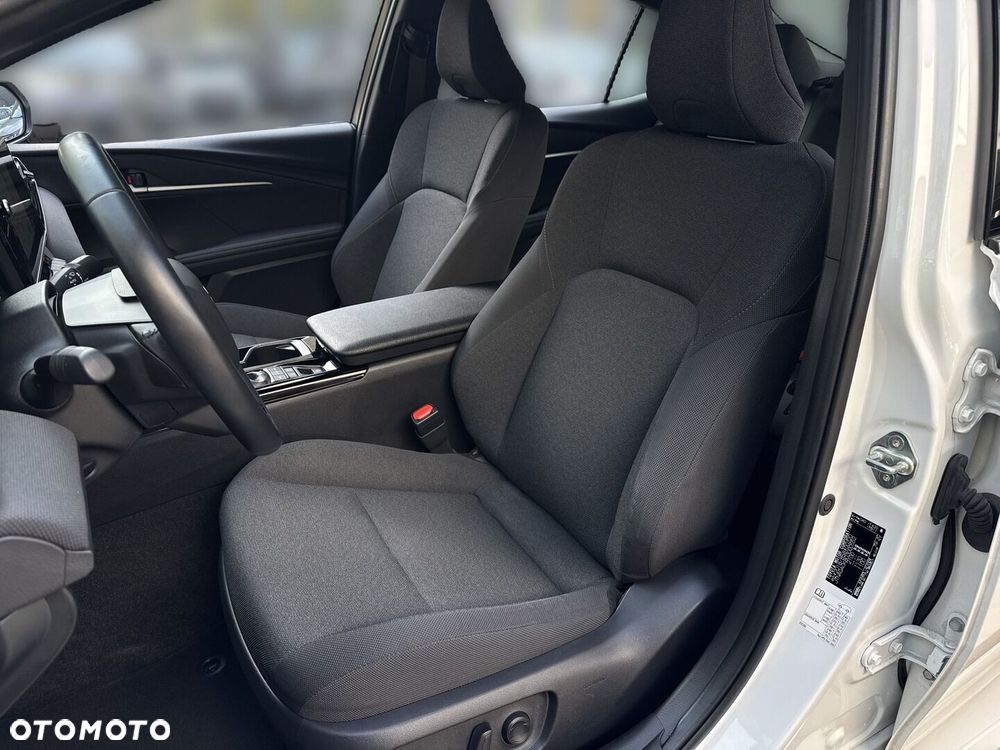 Toyota Camry - 11