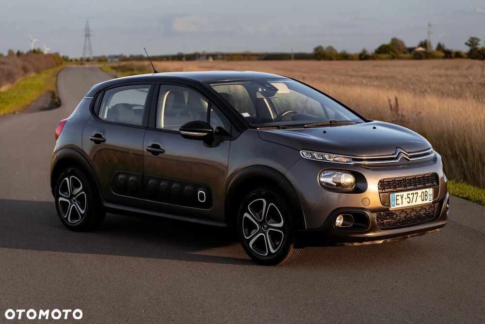Citroën C3 1.2 PureTech Shine - 22