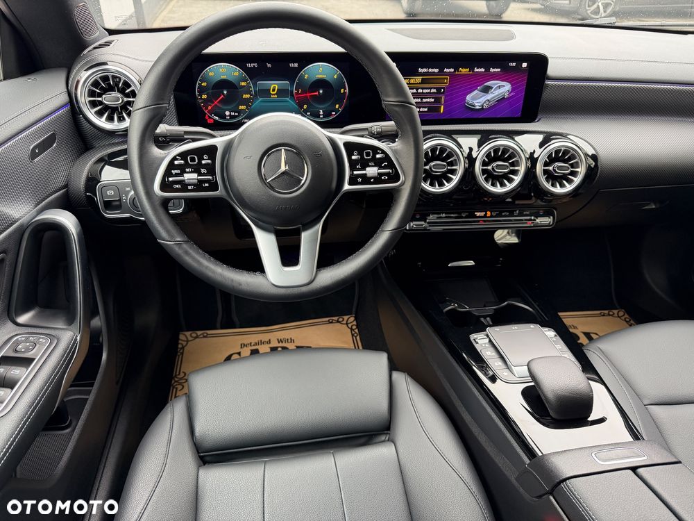 Mercedes-Benz CLA 200 d Progressive 8G-DCT - 23