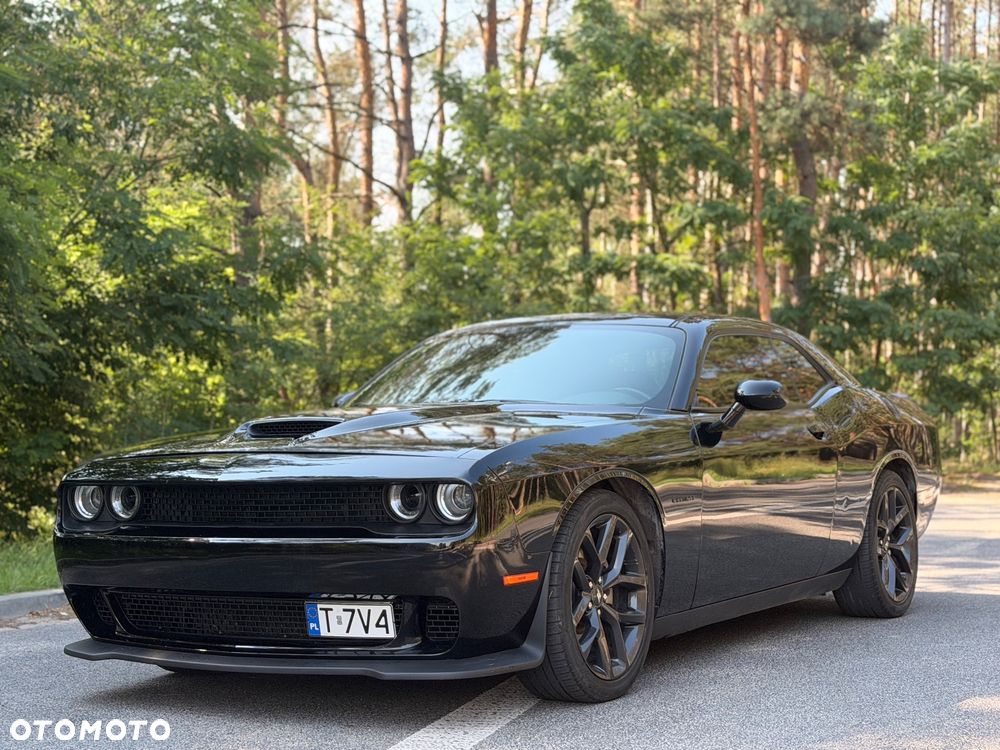 Dodge Challenger - 13