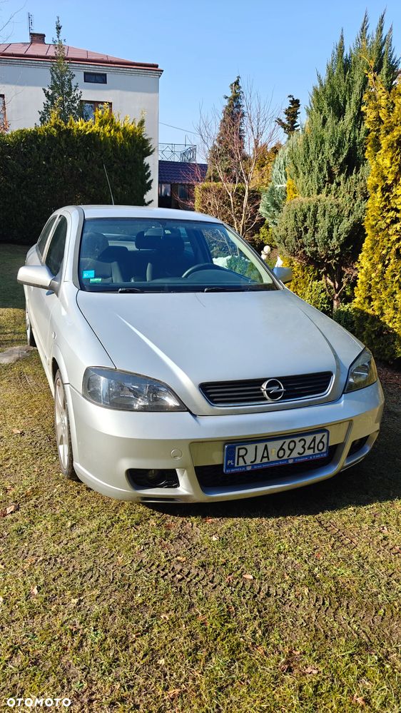 Opel Astra 1.8 Sport - 2