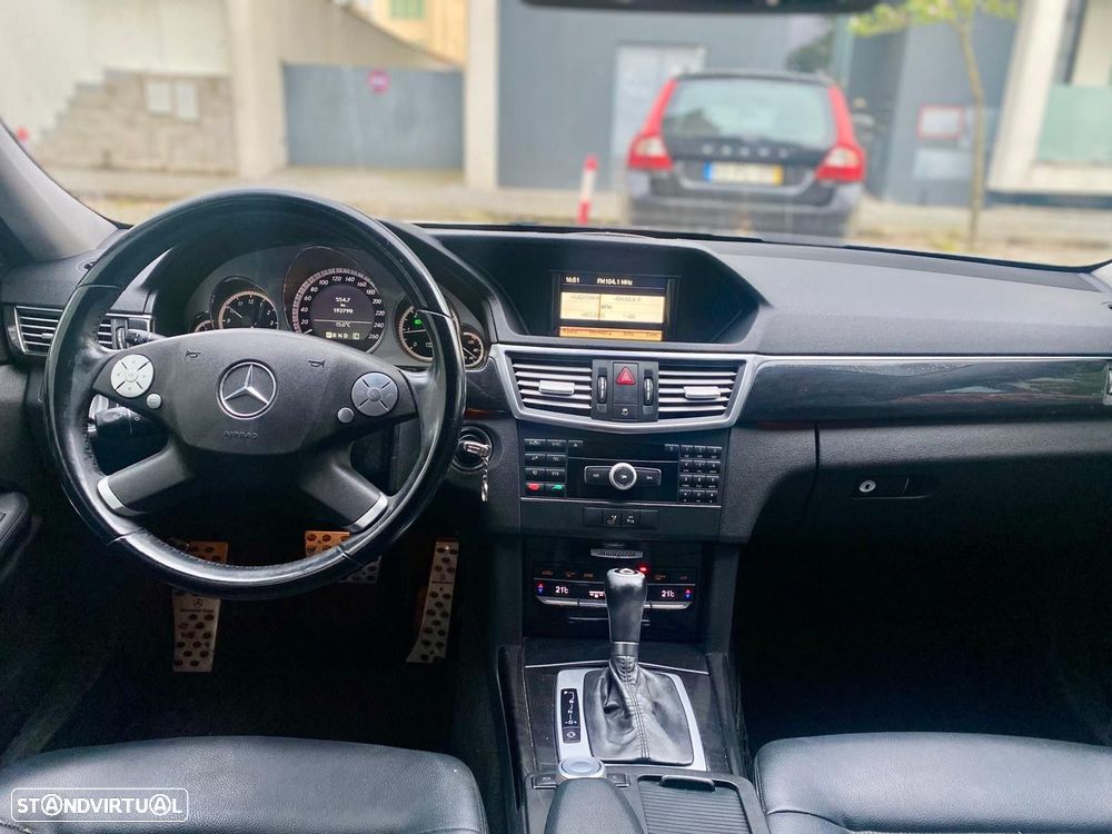 Mercedes-Benz E 220 CDi Avantgarde BE Auto. - 17