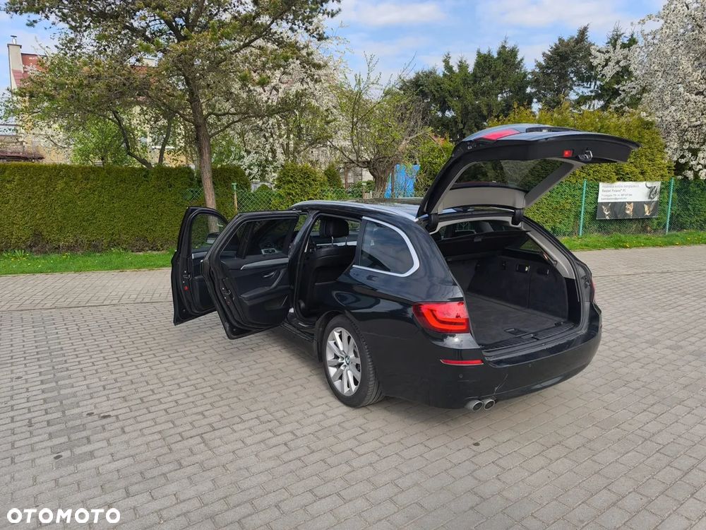 BMW Seria 5 520d - 12