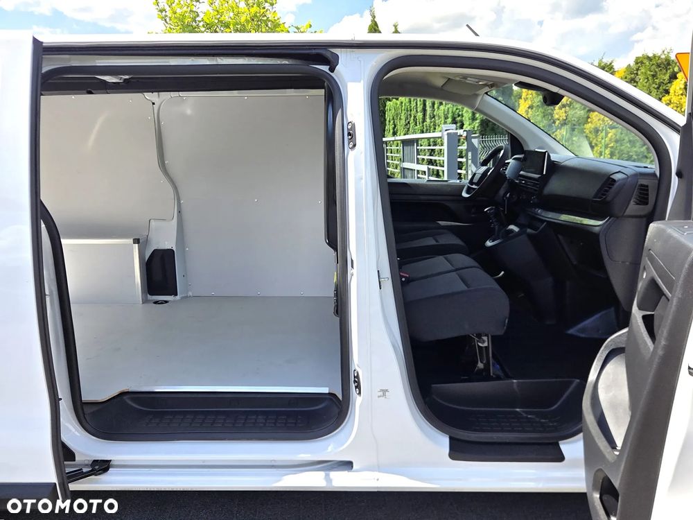 Peugeot EXPERT - 11