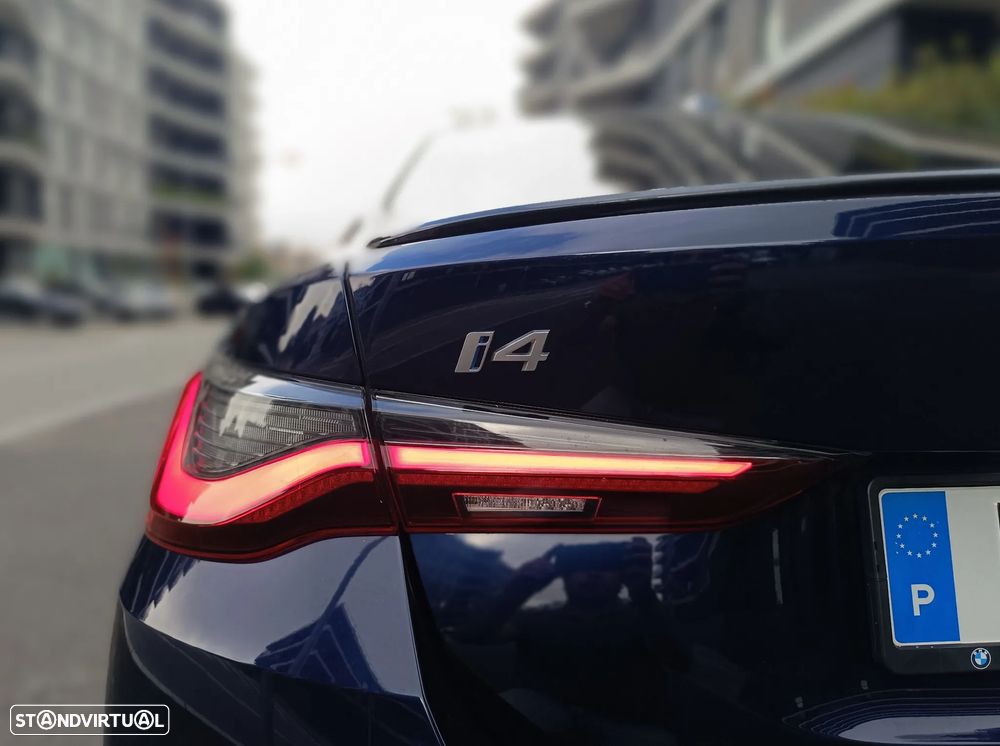 BMW i4 eDrive35 Pack Desportivo M Pro - 36