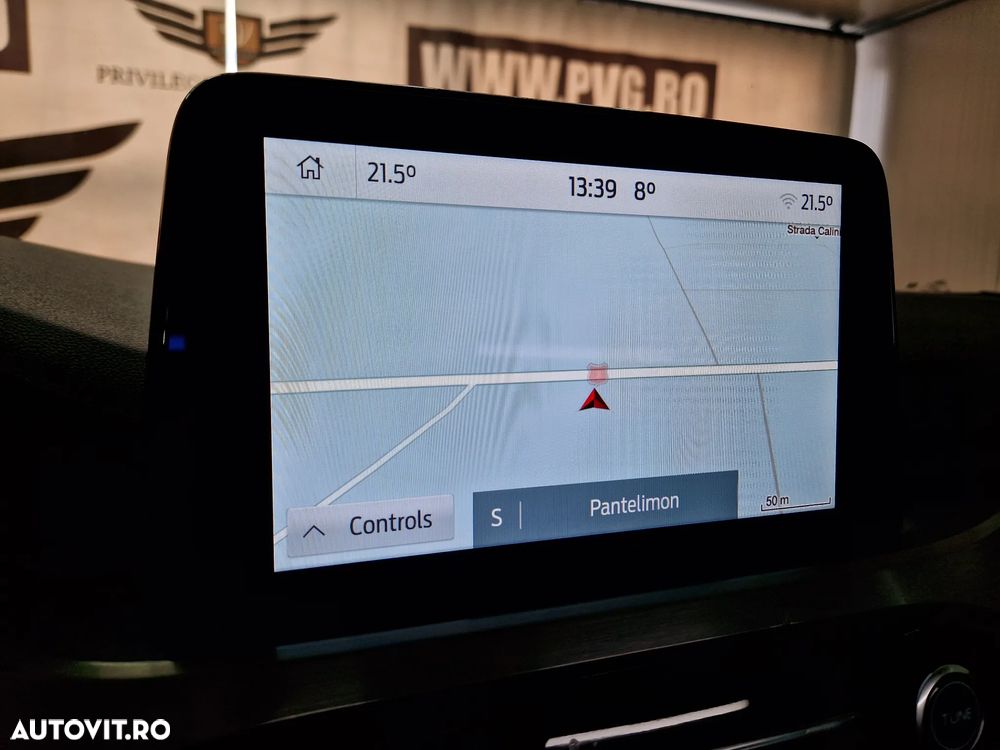 Ford Kuga 2.5 Duratec FHEV 4x4 TITANIUM - 10