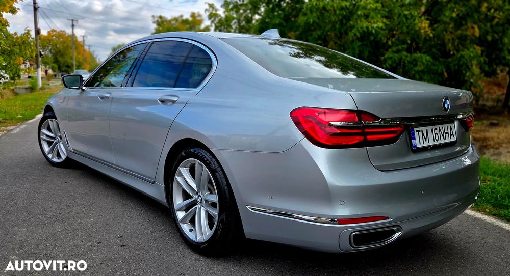 BMW Seria 7 740d xDrive - 13