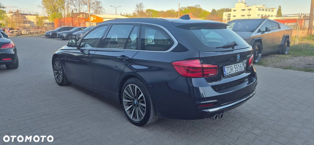 BMW Seria 3 330d Edition Luxury Line Purity - 8