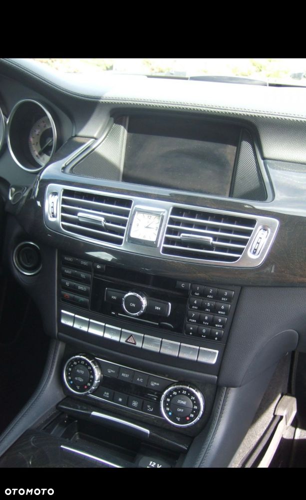 Mercedes-Benz CLS 350 BlueEffICIENCY - 16