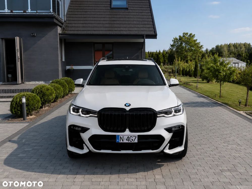 BMW X7 M50i sport - 1