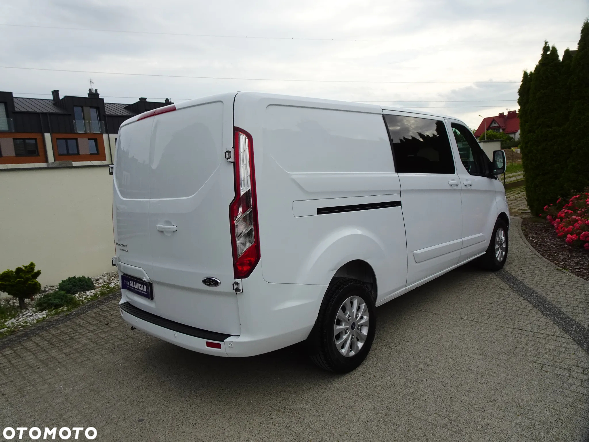Ford Transit Custom 320 L2H1 Limited (bryg.) - 6