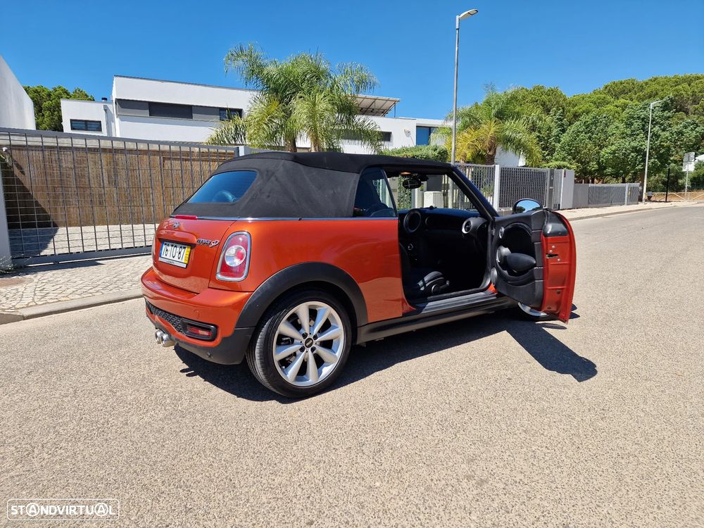 MINI Cabrio Cooper SD - 3