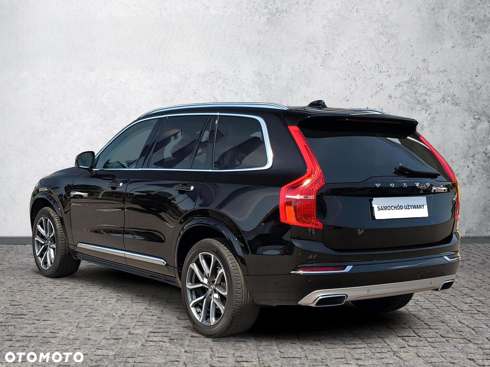 Volvo XC 90 - 7