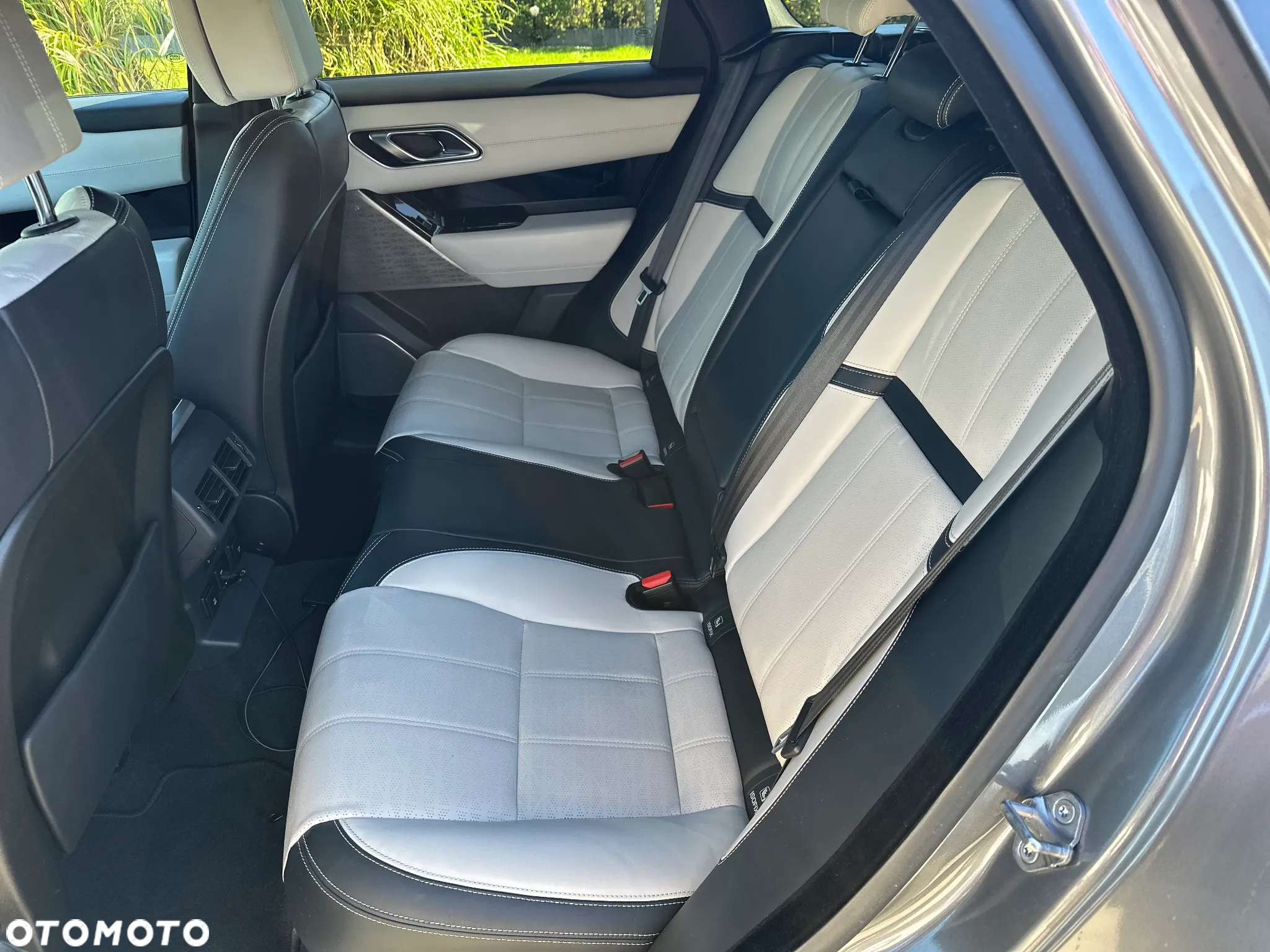 Land Rover Range Rover Velar 3.0 SD6 R-Dynamic HSE - 16