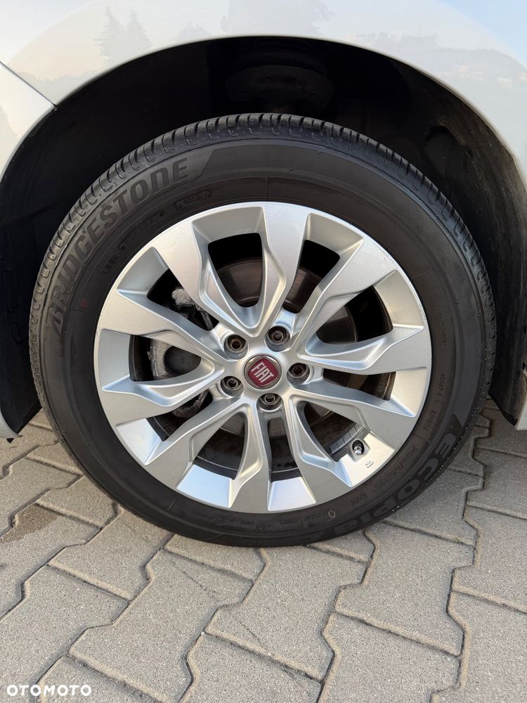 Fiat Tipo 1.4 T-Jet 16v Lounge EU6d - 24