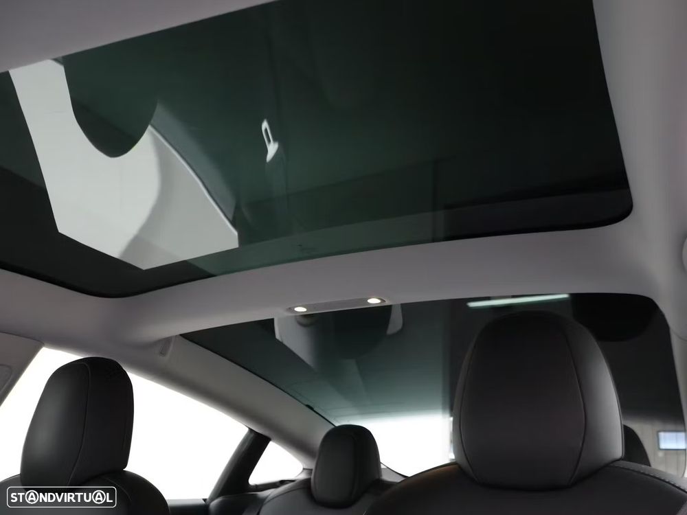 Tesla Model 3 Standard Range Plus RWD - 14