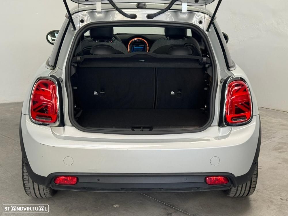 MINI 3 Portas Cooper SE Premium P. Classic - 24