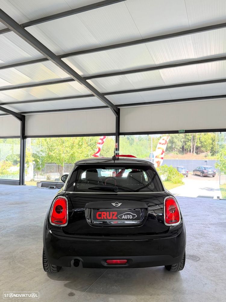 MINI 3 Portas One D - 7