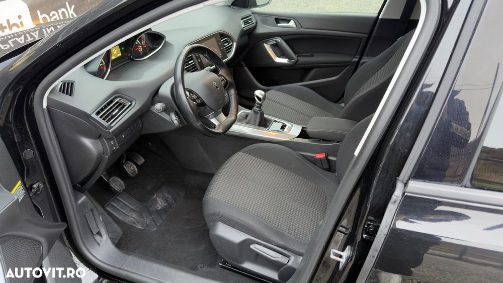 Peugeot 308 PureTech 110 Stop & Start Active Pack - 18