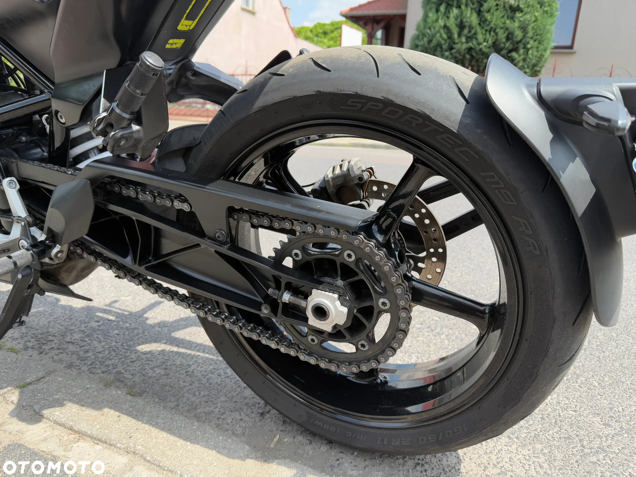 Husqvarna Vitpilen - 24