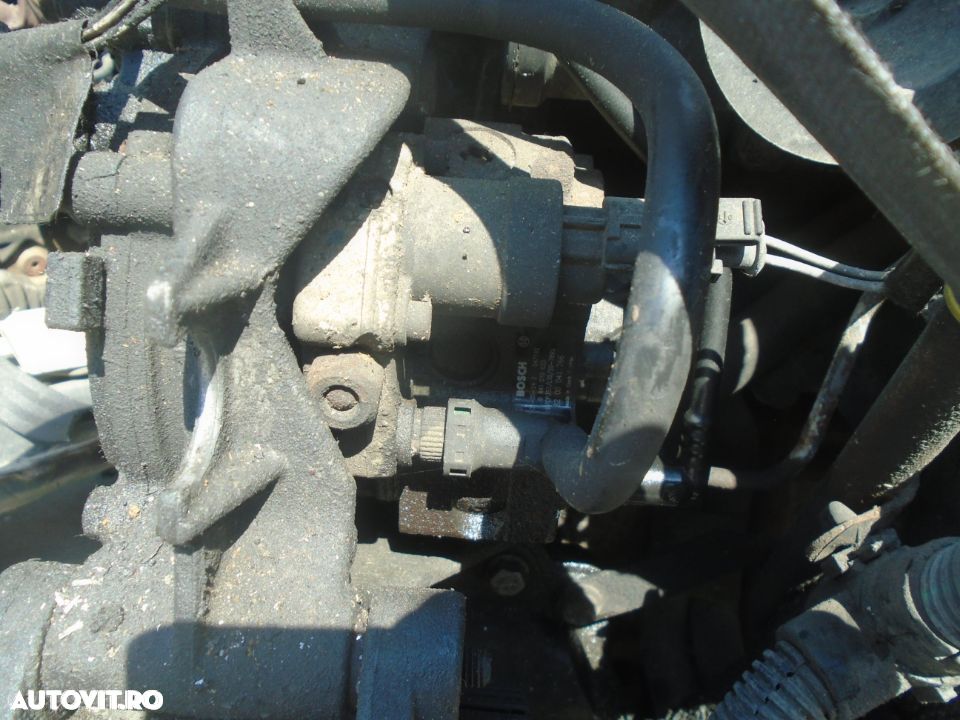 Pompa de inalta presiune Renault Maseter 2.2 DCI din 2001 - 1