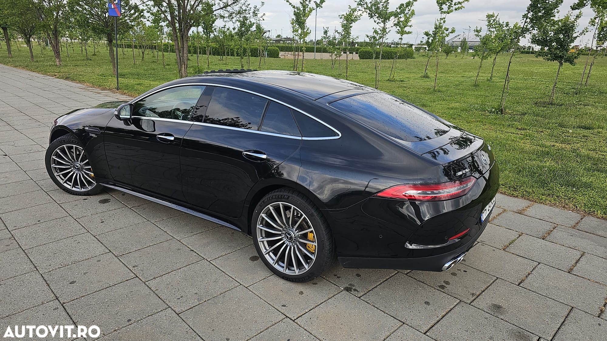 Mercedes-Benz AMG GT 43 4MATIC+ MHEV - 25
