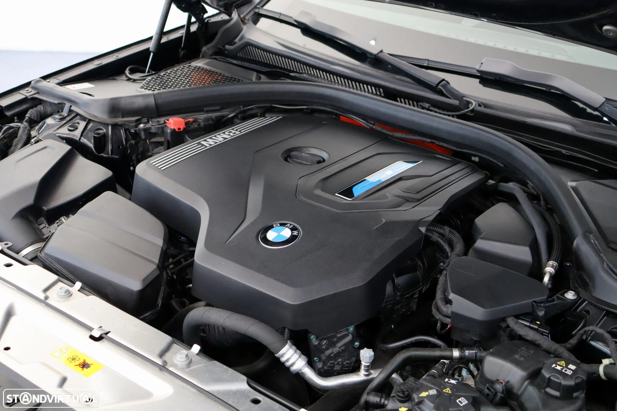 BMW 320 e Touring Auto - 37