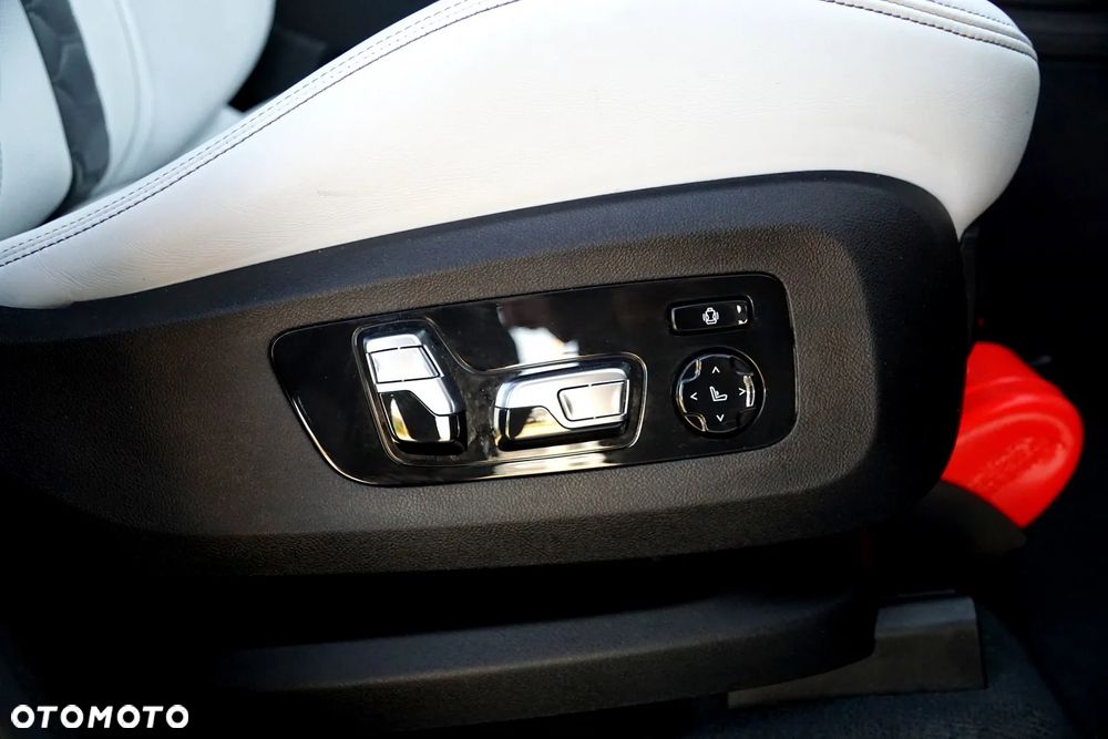 BMW X5 M Competition - 21