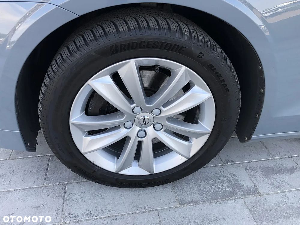 Volvo V60 B4 D Momentum Pro - 26