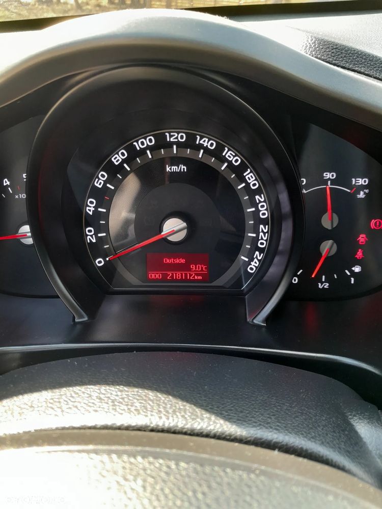 Kia Sportage 1.7 CRDI M 2WD - 21