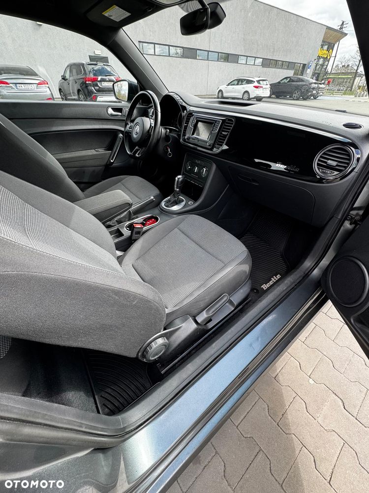 Volkswagen Beetle 2.5 - 14