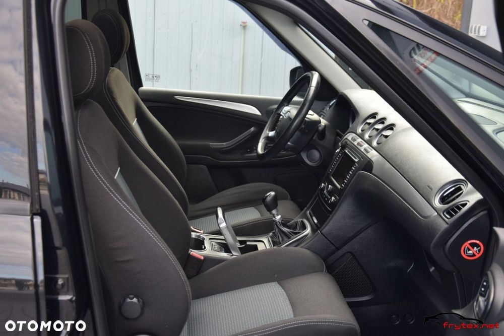 Ford S-Max - 23